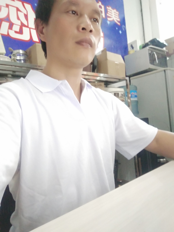 深蓝色的海的第一张照片--莆田相亲网