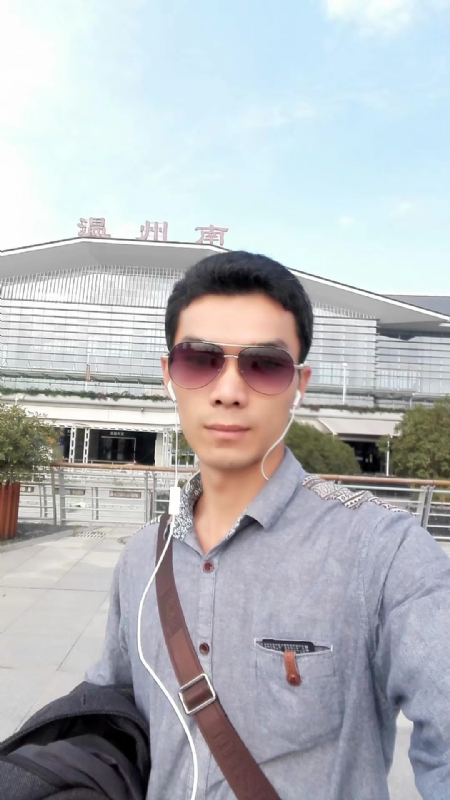 错把真心喂了狗的第三张照片--莆田相亲网