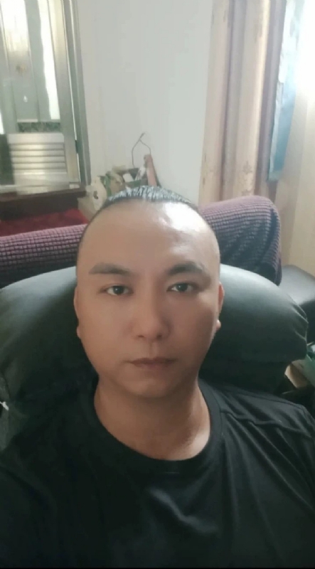 施逸森的第一张照片--莆田相亲网